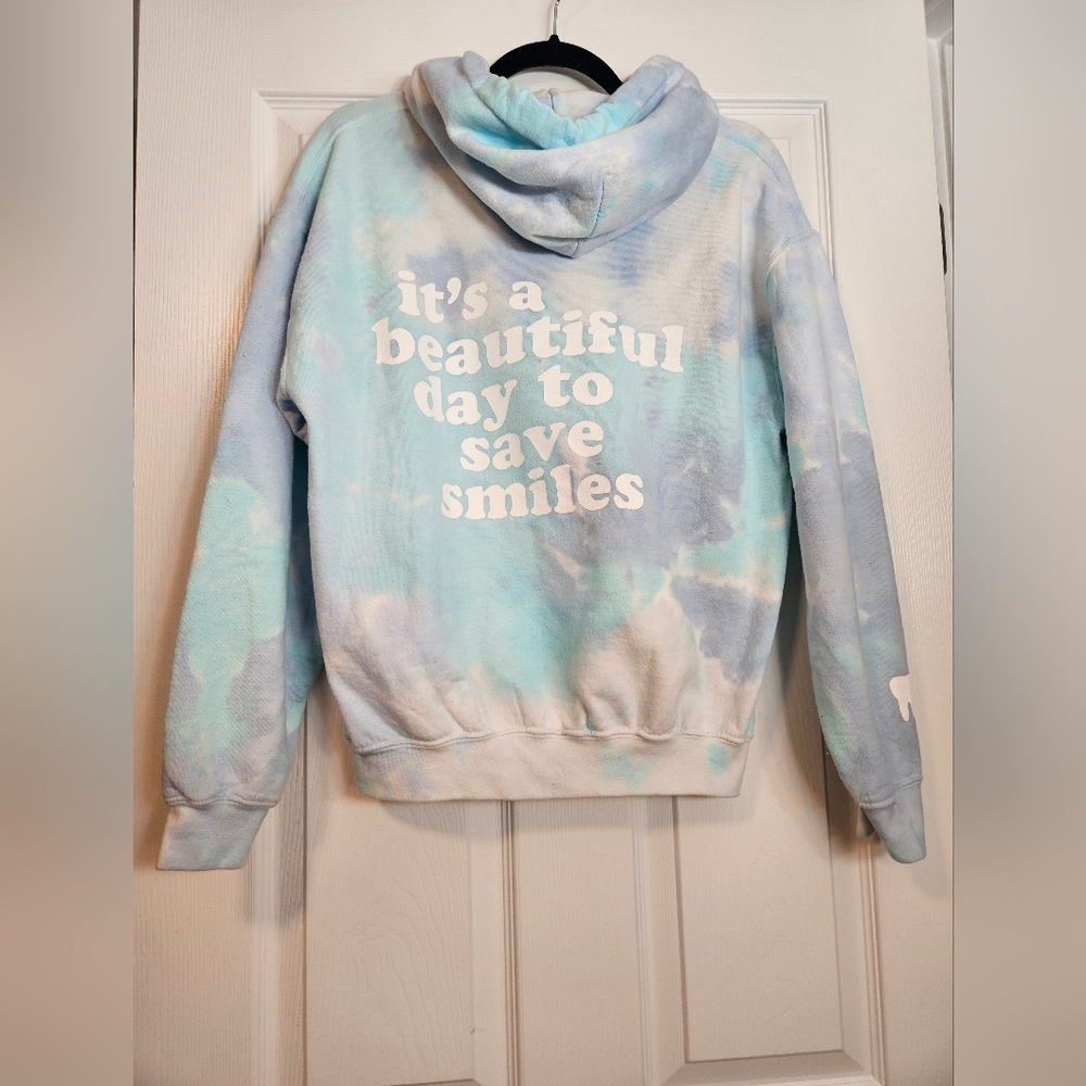 Dental Hygiene Nation DHN - It's a Beautiful Day to Save Smiles Hoodie size M